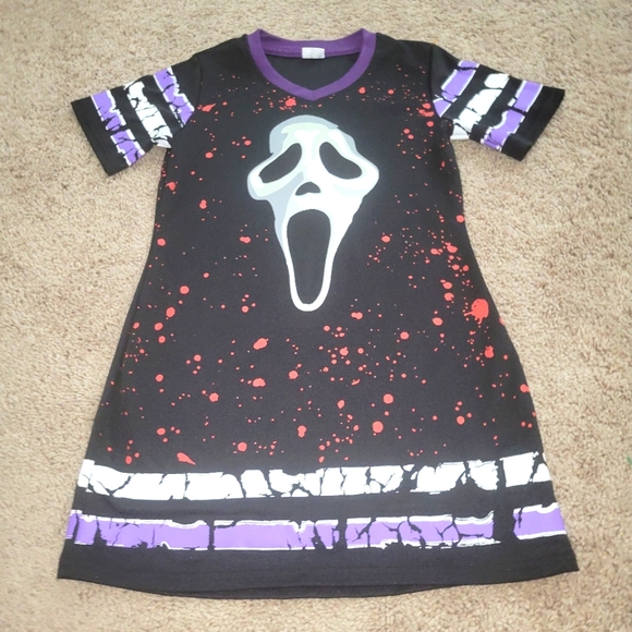 Women's Spirit Scream Ghostface Short Sleeve Top - Medium - Picture 1 of 9